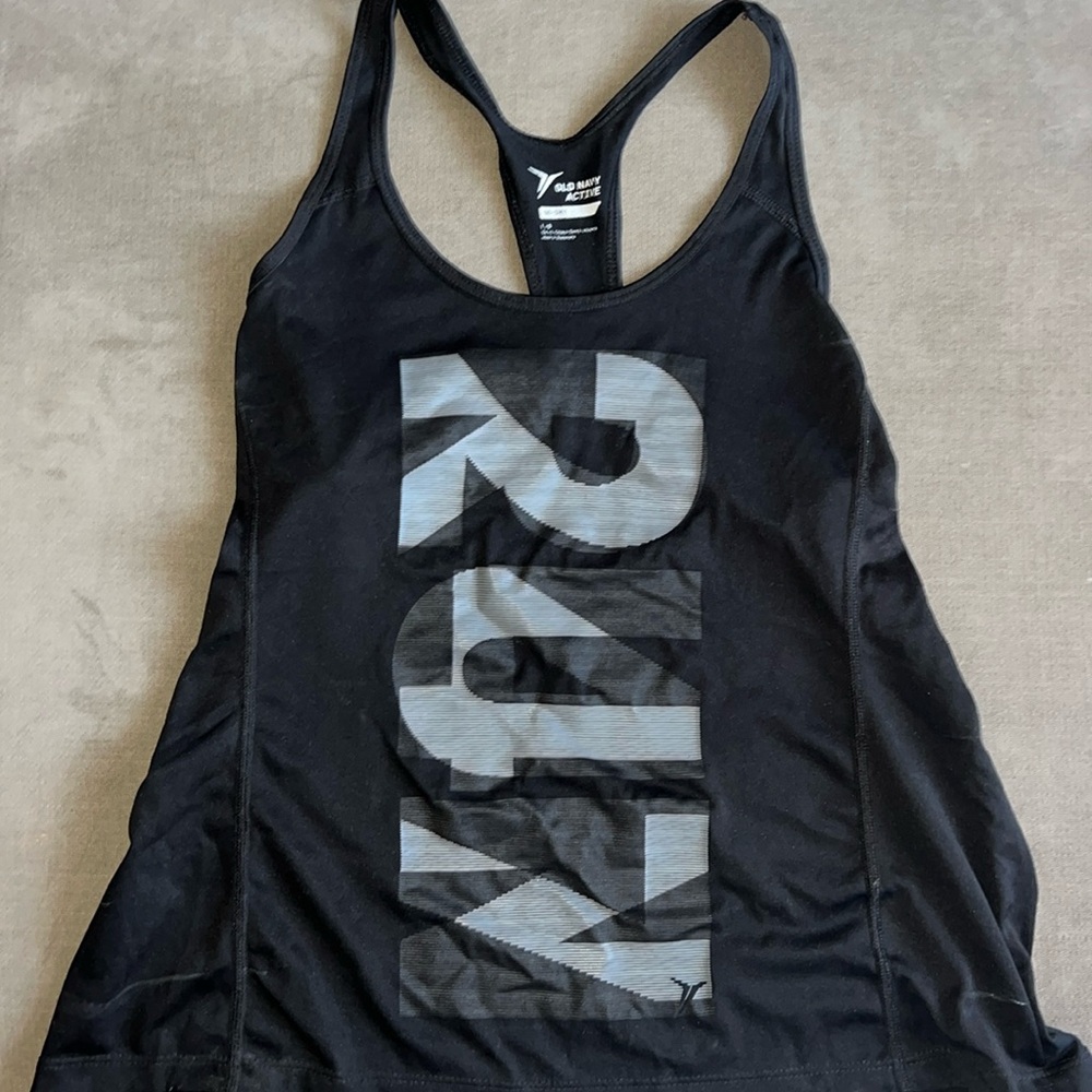 Old Navy Go-dry shirt